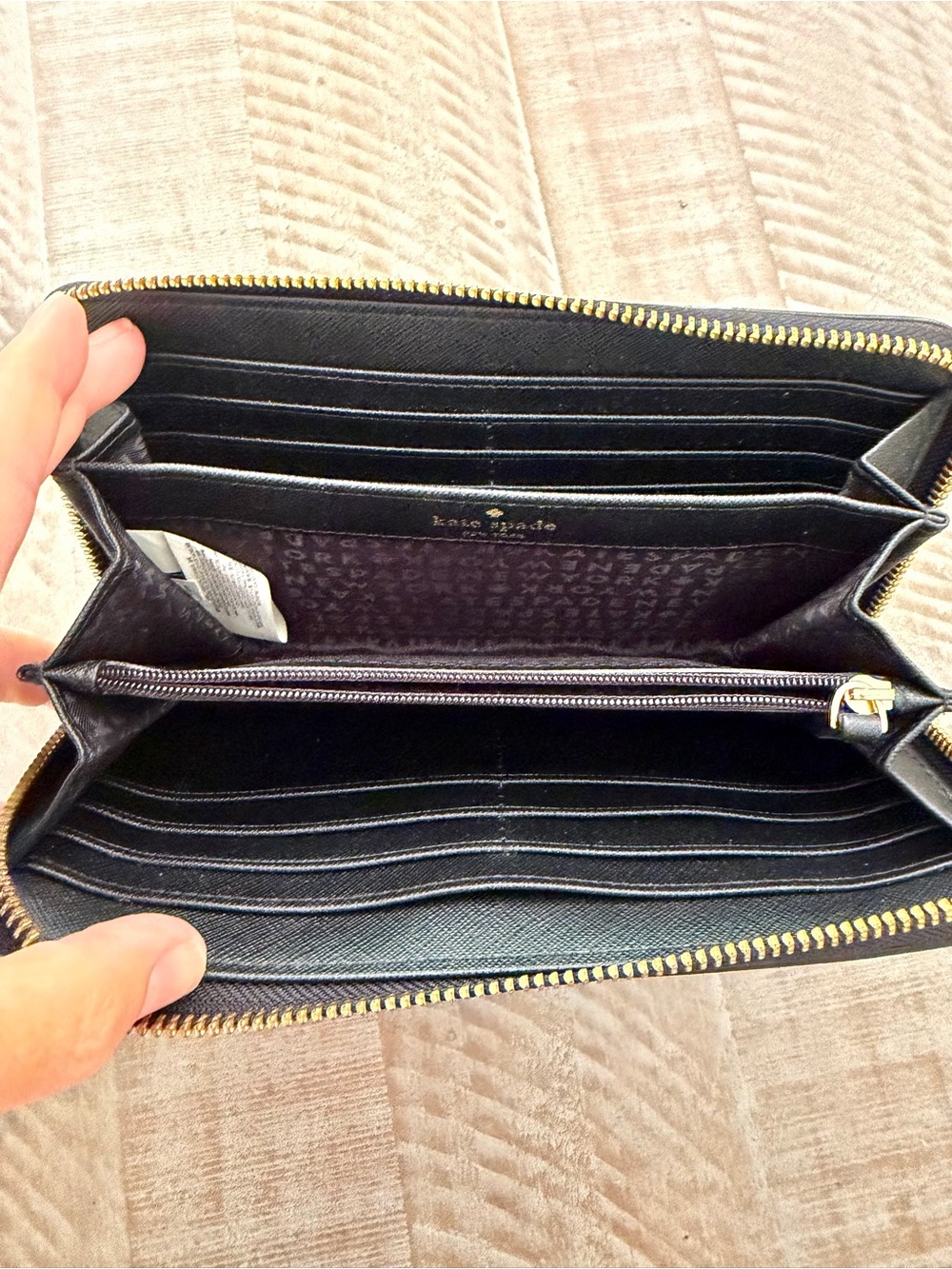 Kate Spade Black Zip-Around Wallet with Gold Plate-Like new - Picture 2 of 2